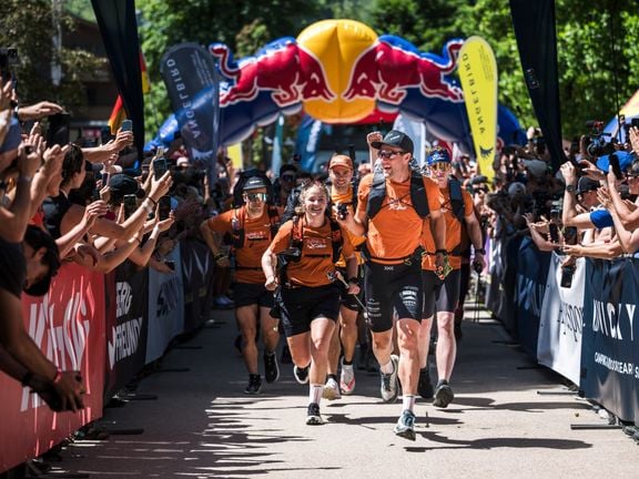 zooom news red bull x alps start 2025 tile view