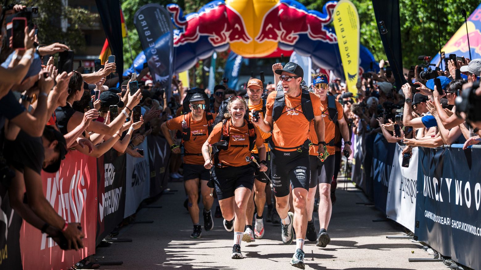 zooom news red bull x alps start 2025 hero desktop