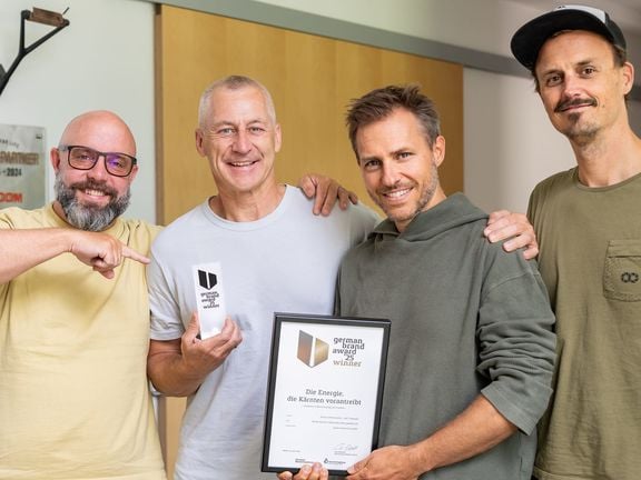 zooom news kelag and zooom win brand award hero tile view
